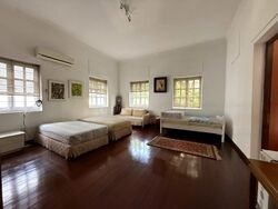 Mountbatten Road (D15), Detached #477098861
